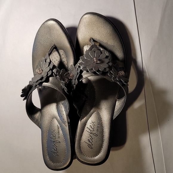 Women's Dexflex by Dexter Sandals - Picture 4 of 9